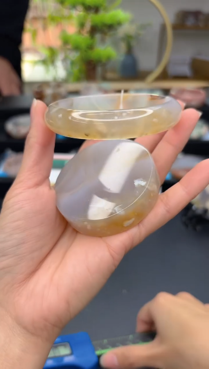 【闪购商品】石英质玉手镯未镶嵌C402(62圈赠送镯心)