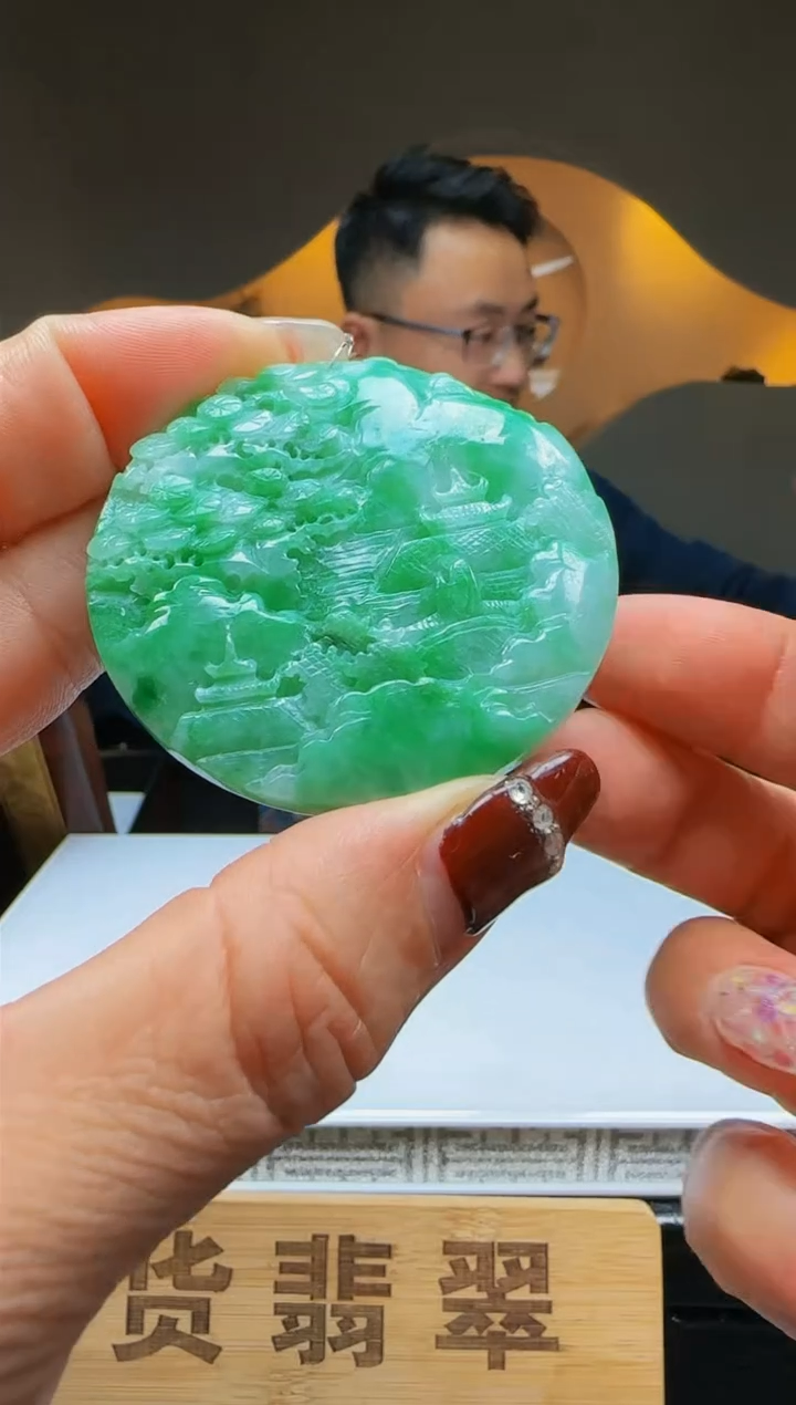 【闪购商品】定制翡翠未镶嵌Q04834翡翠毛货