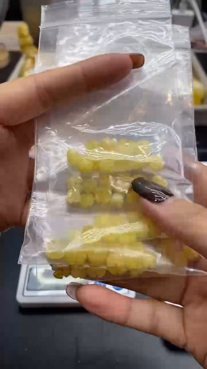 琥珀未镶嵌珠宝奇石2470多样性发其一