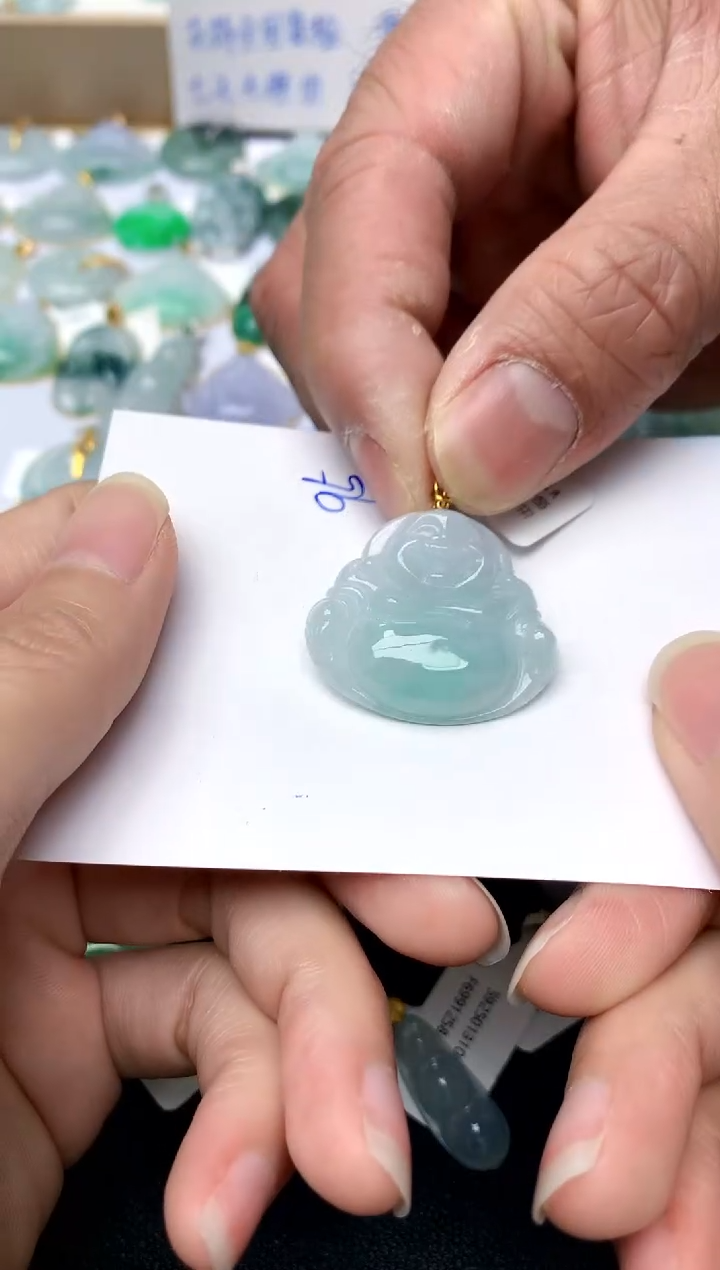 【闪购商品】翡翠颈饰18K金镶嵌95天然A货翡翠