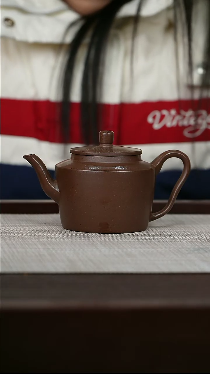 【闪购商品】宜兴原矿紫砂壶茶壶180C