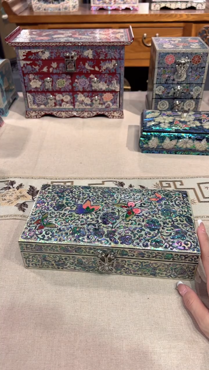 【闪购商品】蝴蝶黑金鲍·弘贝雅螺钿漆器文化馆