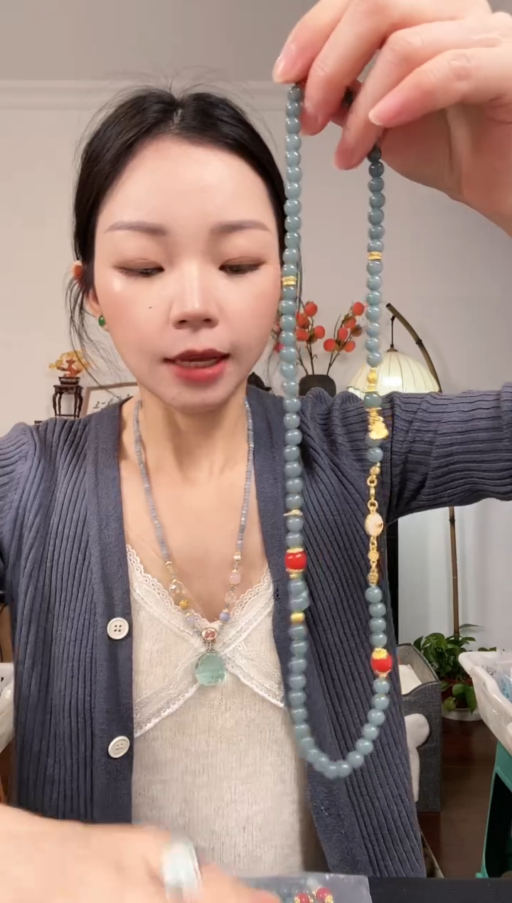 【闪购商品】琥珀颈饰未镶嵌A42AAAAA