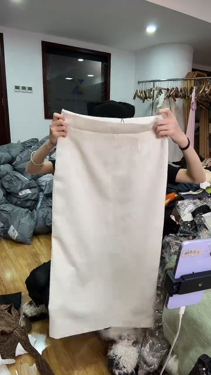 M码      110斤   半裙