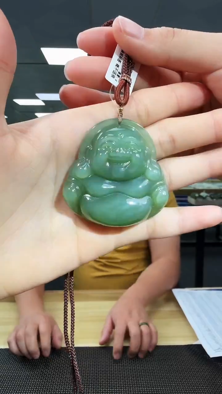 颈饰未镶嵌和田玉碧玉佛公 多样性发一