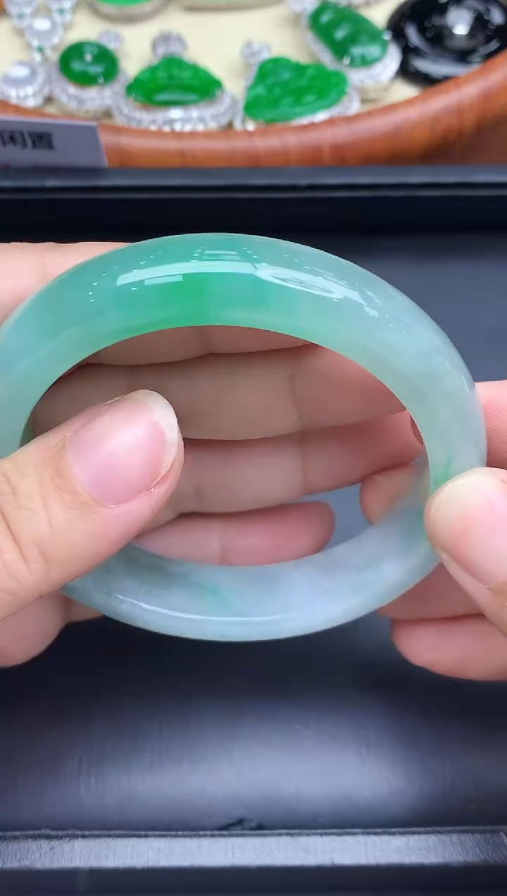 未镶嵌手镯翡翠670-中国好珍宝