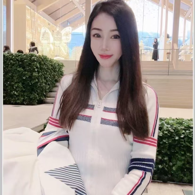 99新 DIOR/迪奥 潮奢豆 严选/米色条纹字母嵌花羊毛针织衫/Q13754