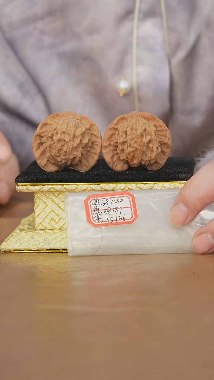 把件文玩核桃盘山公子帽