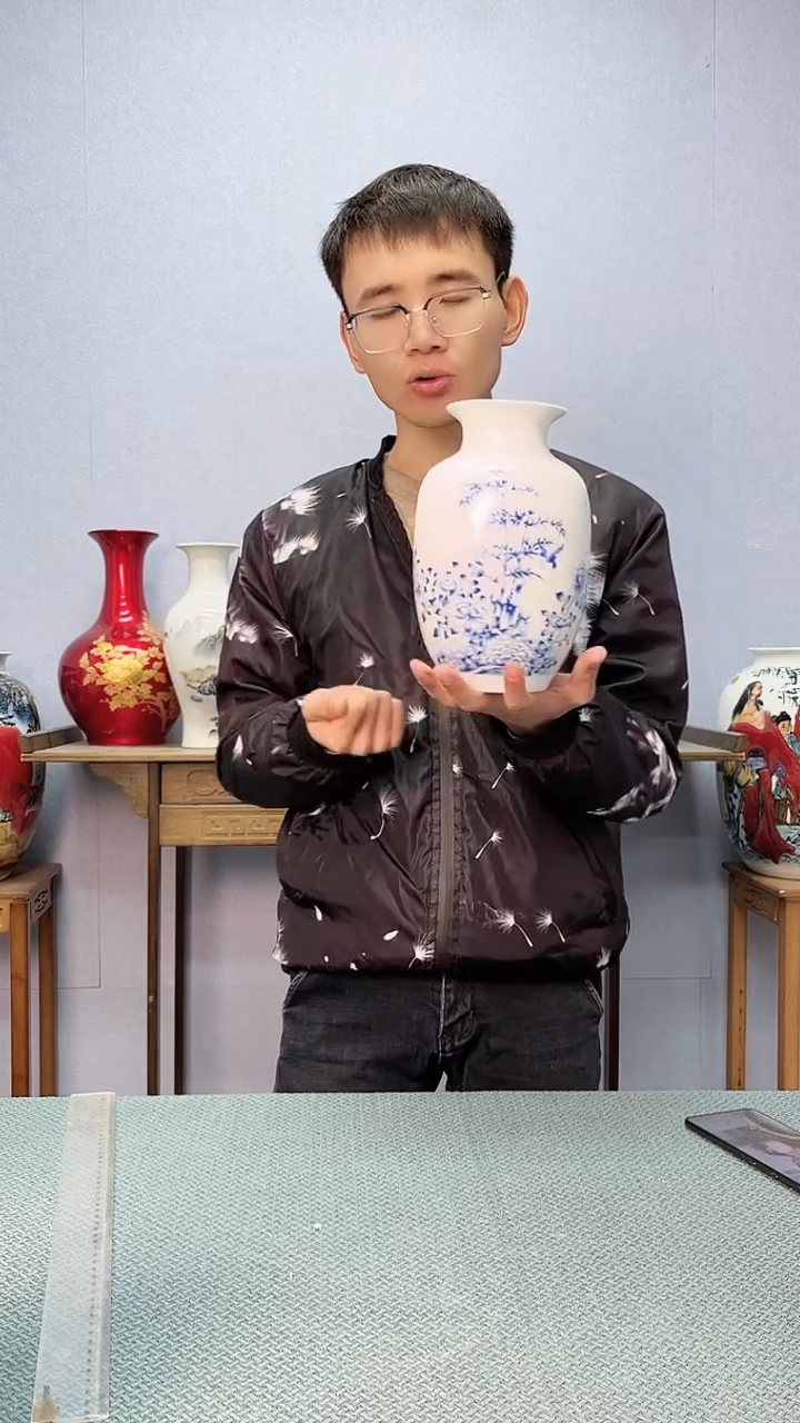 【闪购商品】瓶景德镇四季长春陶瓷摆件