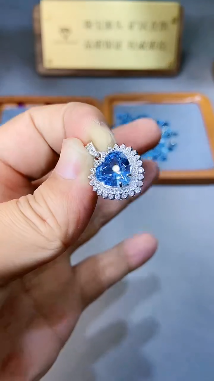 【闪购商品】海蓝宝石颈饰银S925镶嵌354