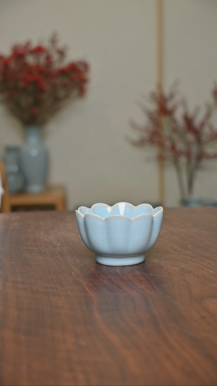 【闪购商品】其他莲花杯微瑕天青釉 朱家款