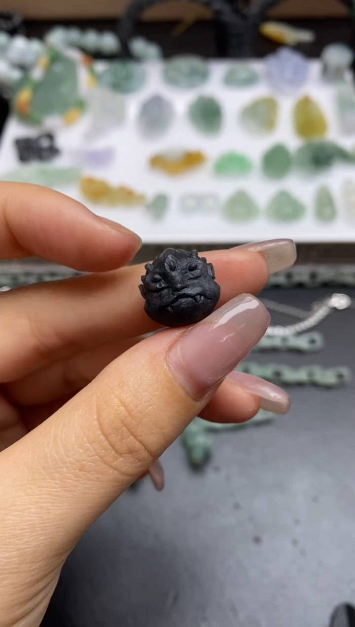 【闪购商品】定制翡翠未镶嵌翡翠毛货~