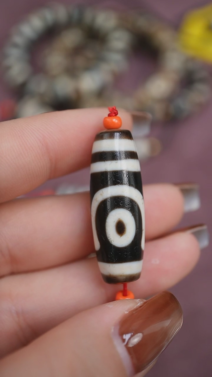 【闪购商品】玛瑙/玉髓颈饰未镶嵌蚀花玛瑙珠定制编绳