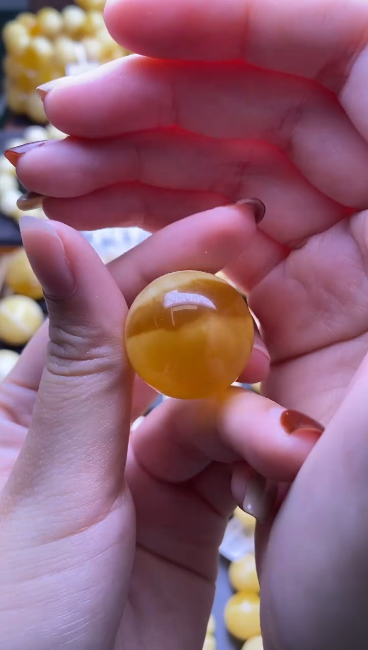 【闪购商品】琥珀裸石未镶嵌大小姐珠宝134