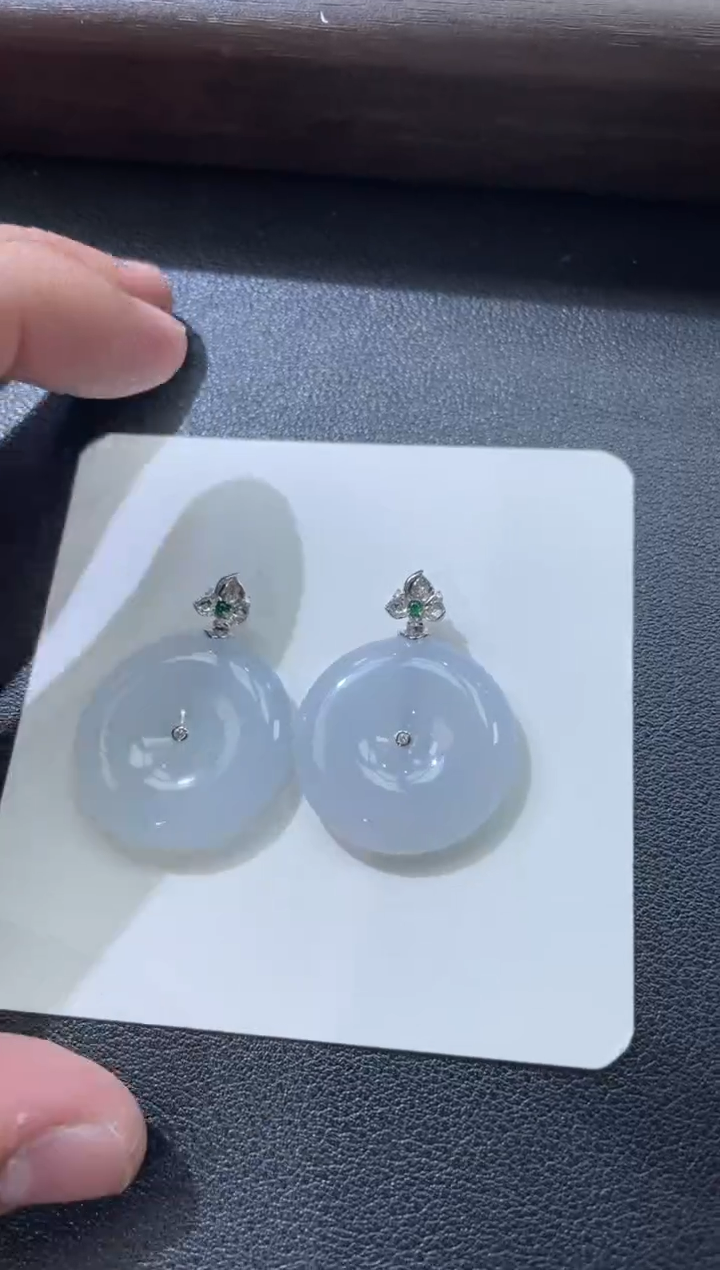 颈饰18K金镶嵌翡翠?*?DDJ65750/多样性发一件