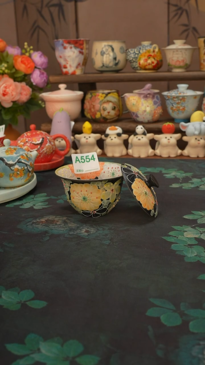 哒*哒花满蹊  黑色紫砂盖碗554