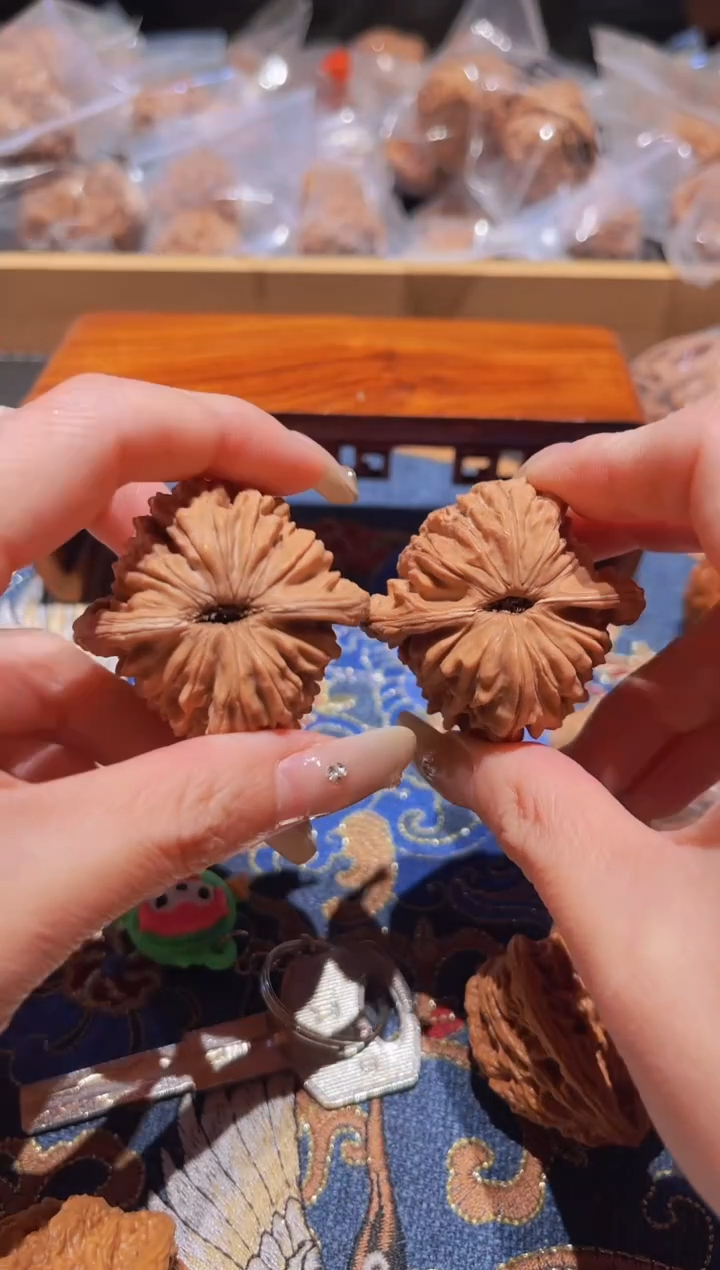 把件文玩核桃002 山西楼43