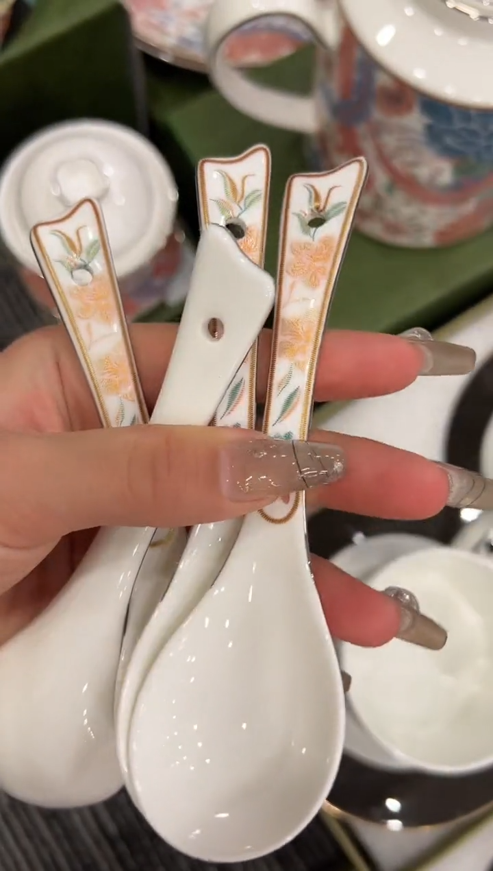 【闪购商品】杯000--------------