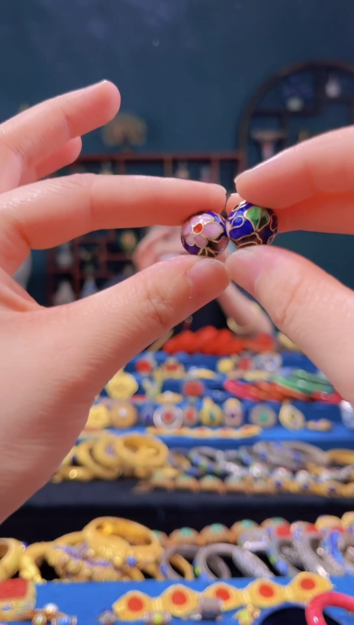 【闪购商品】非遗绝技 景泰蓝1.4耳环 宝蓝