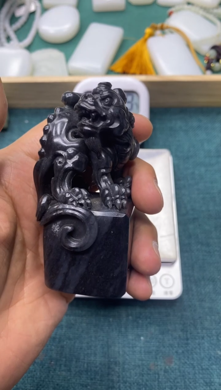 【闪购商品】定制和田玉定制摆件