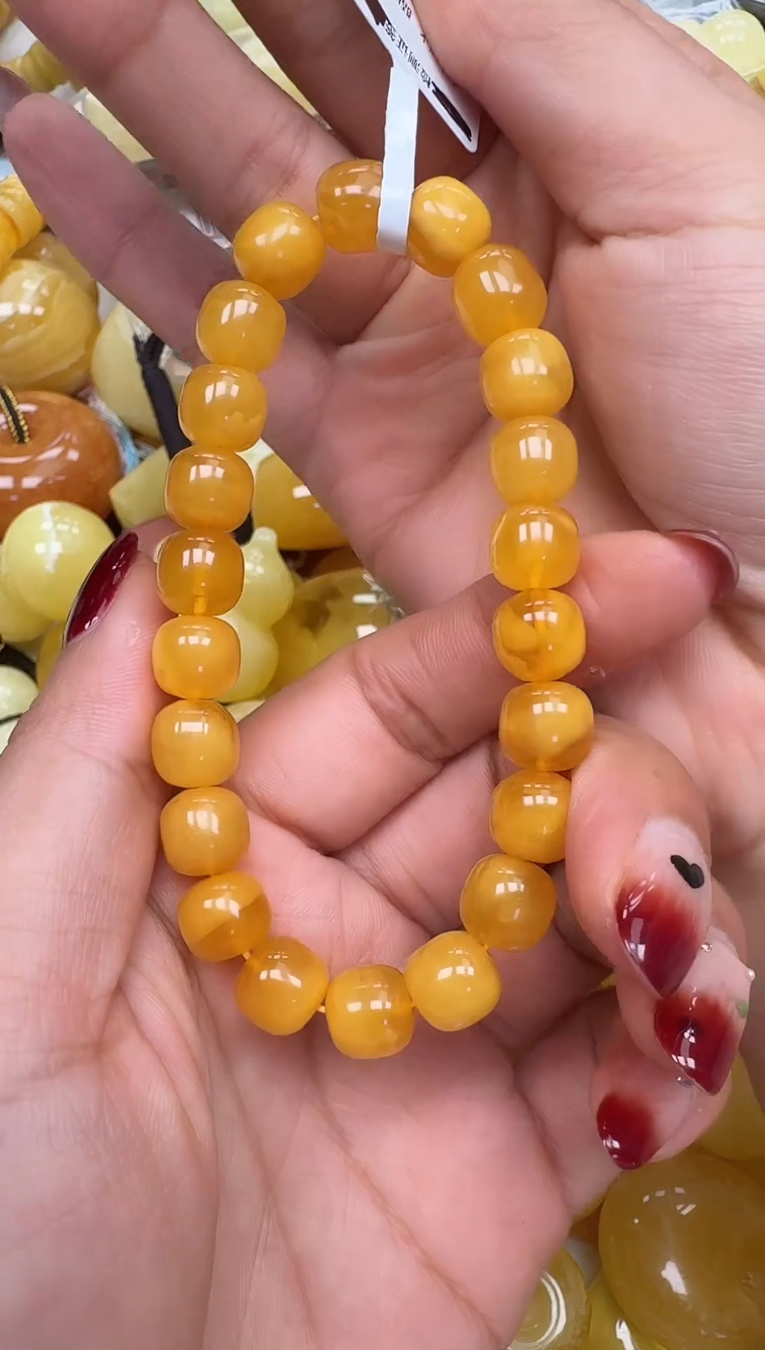 裸石琥珀未镶嵌如图