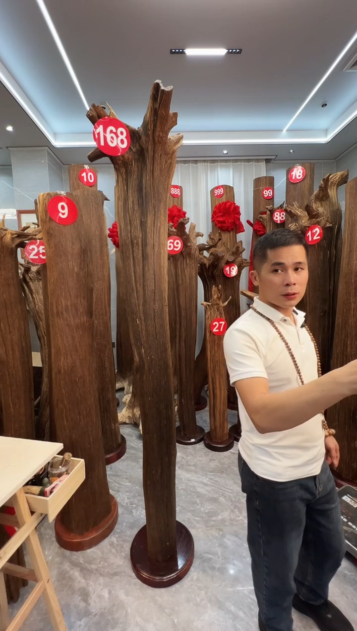 沉香摆件弓***张沉香原料