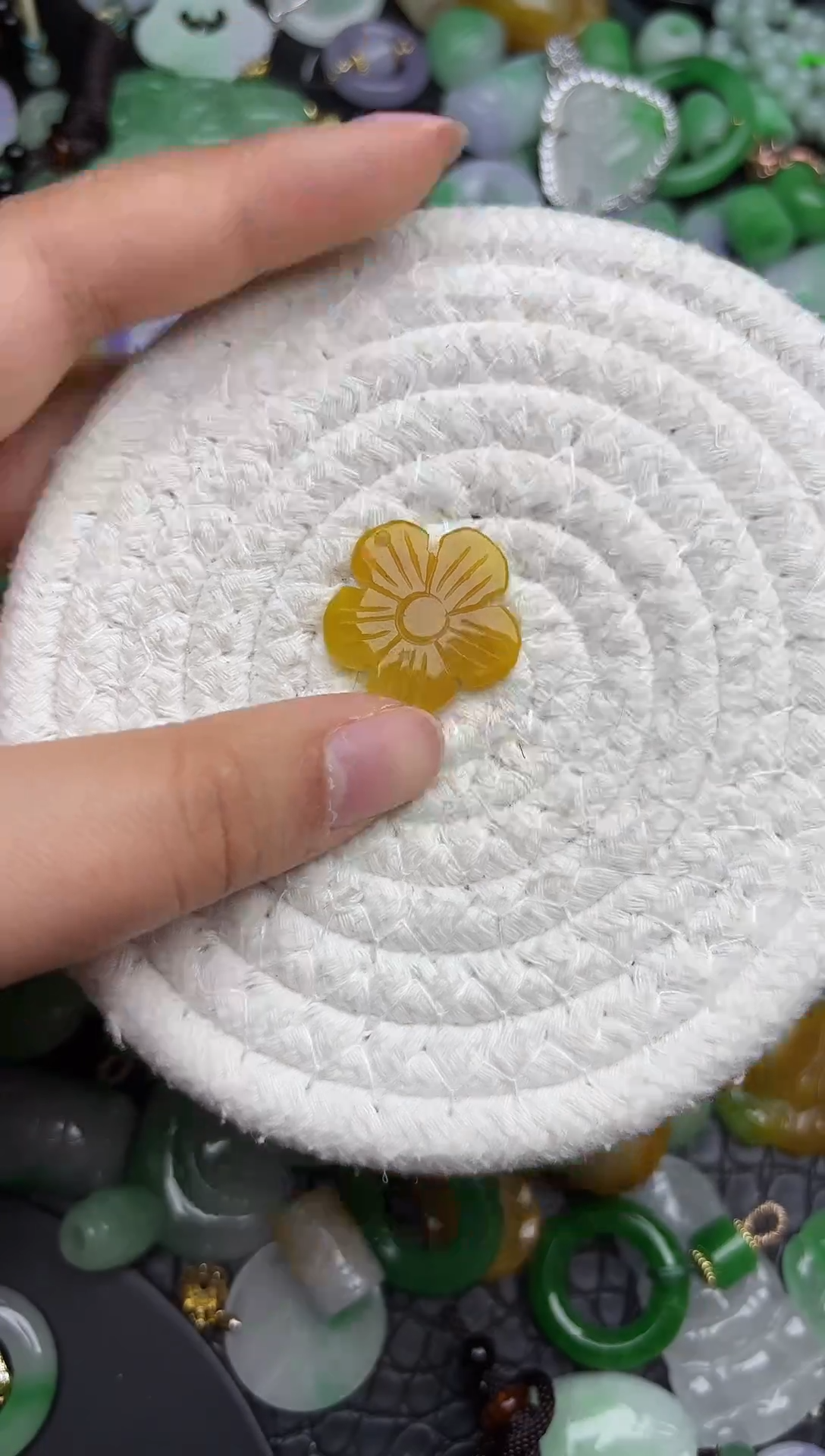 颈饰未镶嵌翡翠缅甸翡翠吊坠