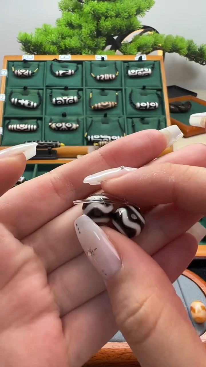 玛瑙/玉髓（覆膜）颈饰未镶嵌23.（微瑕随机发货）