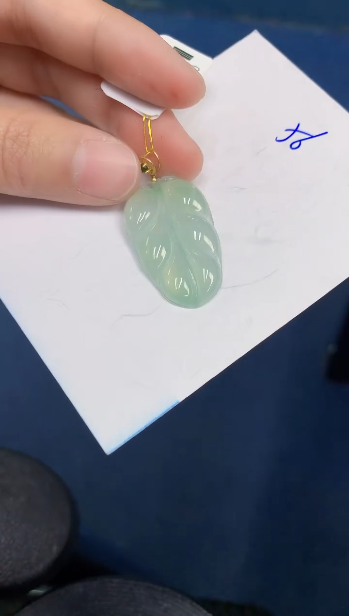 【闪购商品】翡翠颈饰18K金镶嵌000000000
