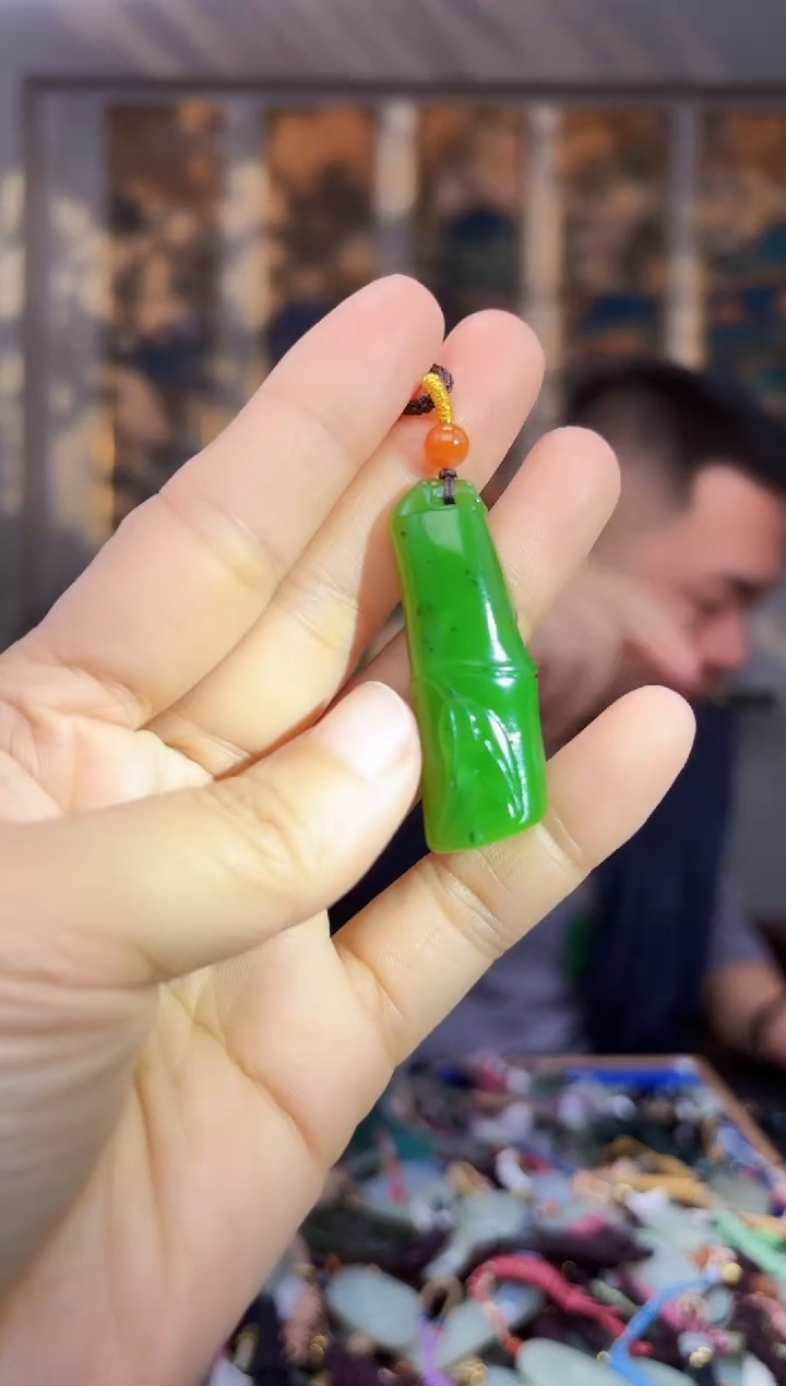 【闪购商品】和田玉挂件未镶嵌拍一发一