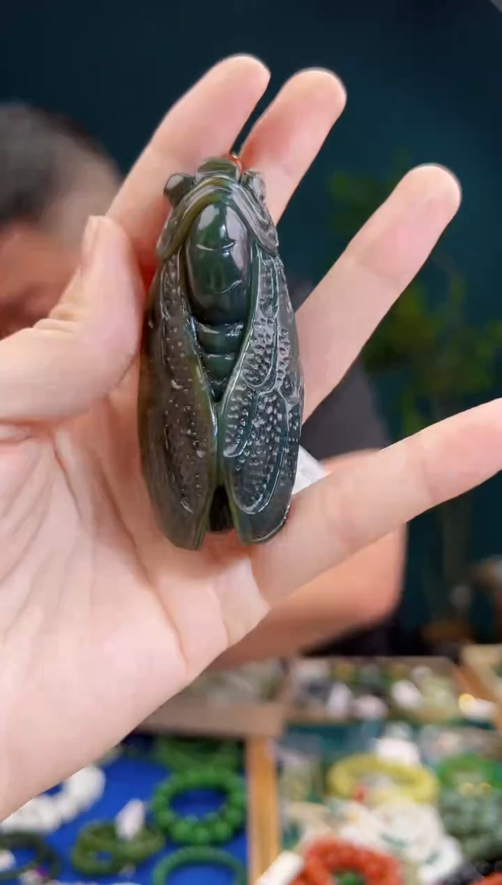 颈饰未镶嵌和田玉一物一证 拍一单发一个