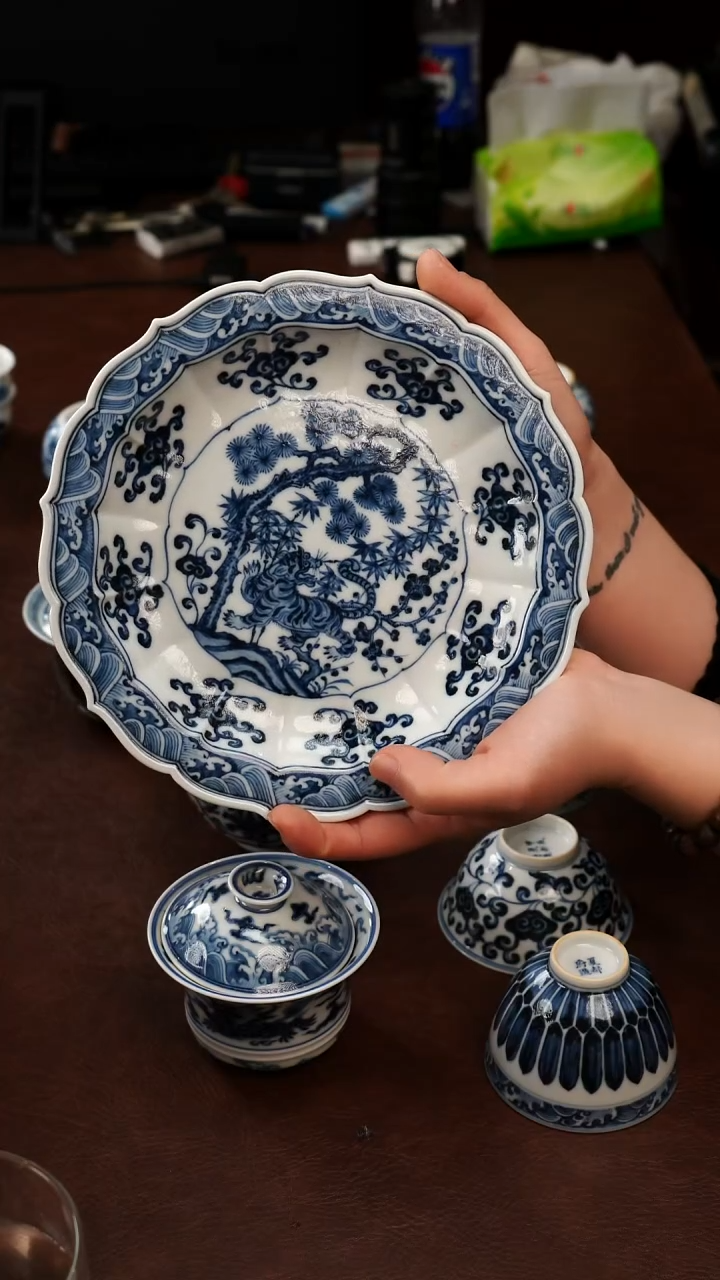 摆件陶景德镇瓷器，青花瓷手绘茶具~