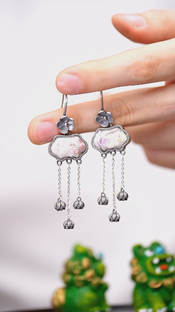 【闪购商品】刺绣黔东南苗族刺绣A613