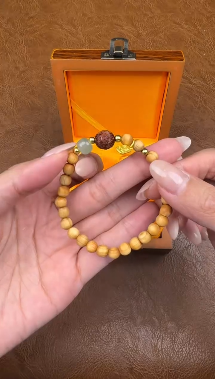 墨韵阁文玩崖柏链接-@@sp055