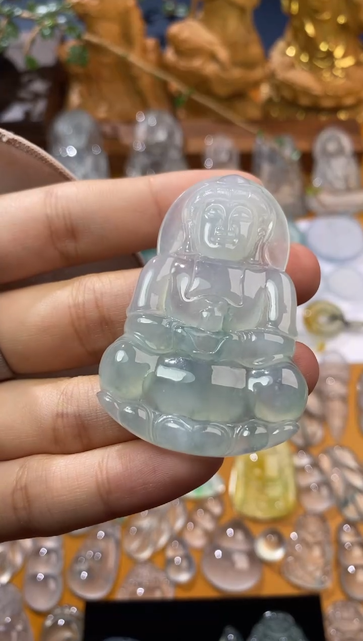 【闪购商品】定制翡翠未镶嵌观音55.2*37.2*6.2