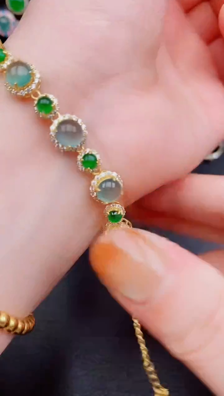 【闪购商品】翡翠手链银S925镶嵌天然a货翡翠250