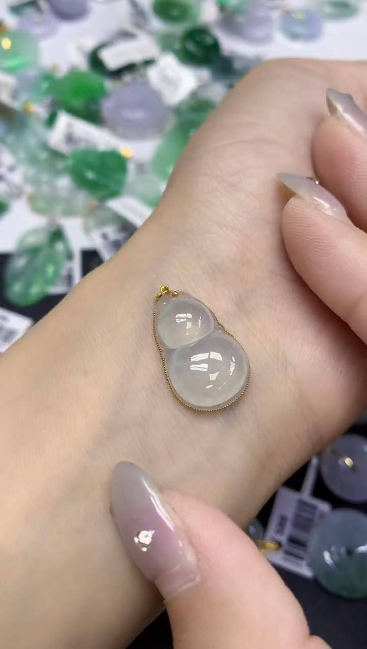 颈饰18K金镶嵌翡翠天然缅甸翡翠A货百元以上9元证书费自理