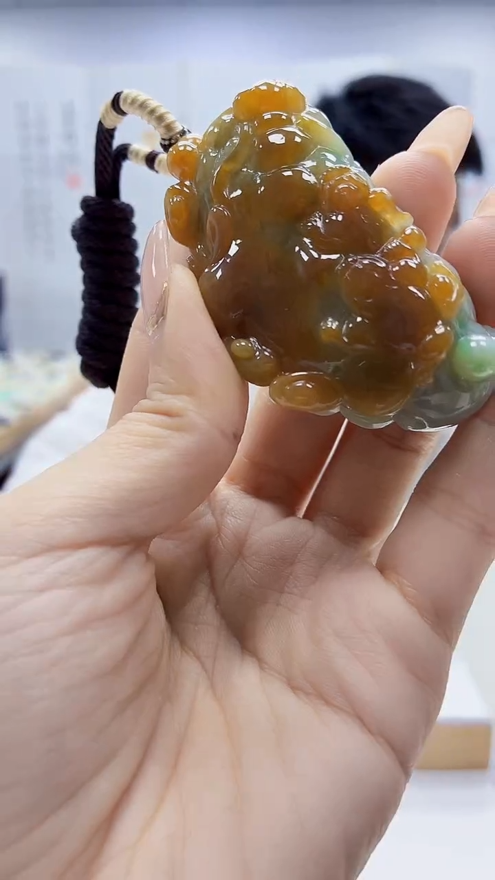 未镶嵌定制翡翠5028ty-毛货挂件44
