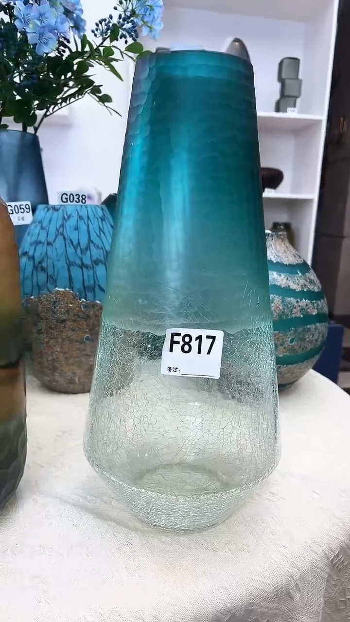 【闪购商品】琉璃手工艺品高44口10左右，柳痕，微瑕