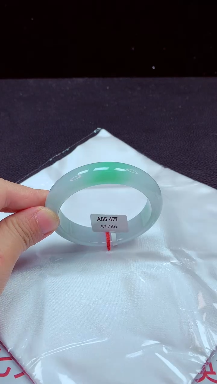 【闪购商品】翡翠手镯未镶嵌手镯55