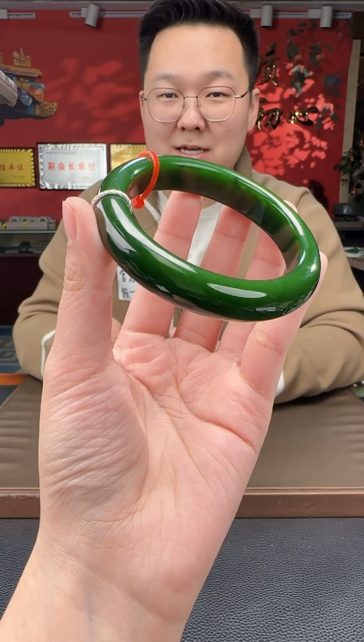 【闪购商品】和田玉.未镶嵌碧玉镯53-60