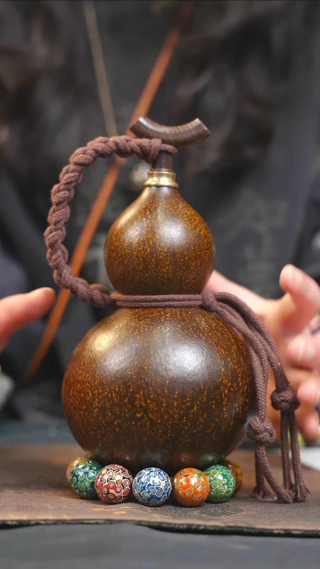 【闪购商品】YR206大漆酒葫芦不包手串及旋转底座