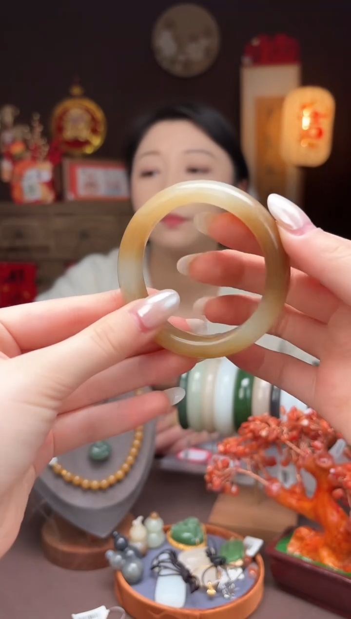 【闪购商品】和田玉B8手镯53mm未镶嵌-