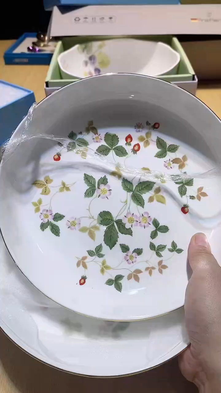 【闪购商品】瓷片锅碗瓢盆一件不剩