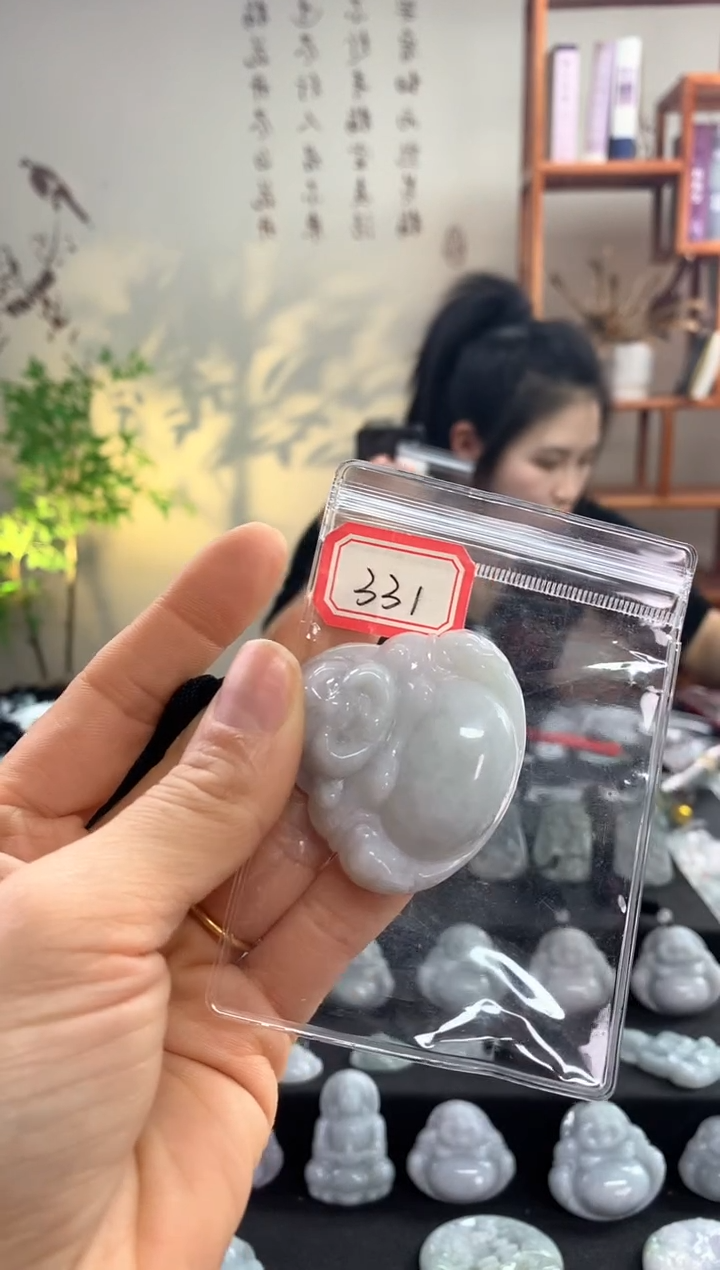 【闪购商品】翡翠颈饰未镶嵌佛公331