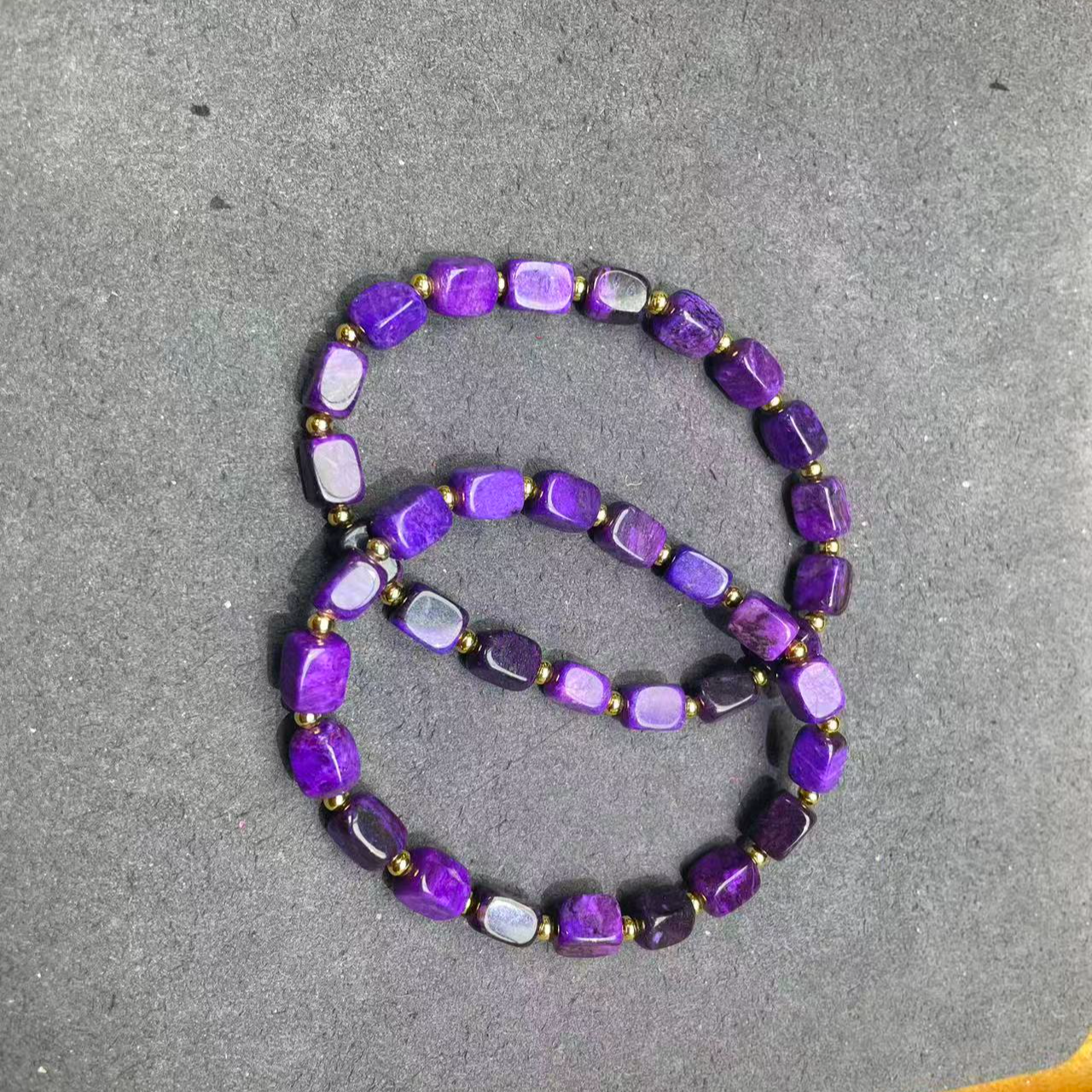 B13紫色原石手串