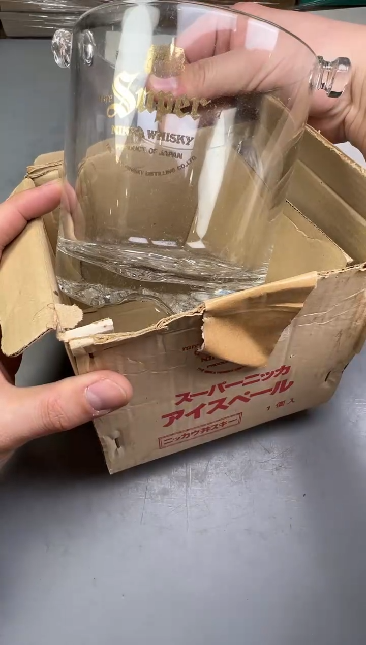 瓷片陈****8170 号满30米包邮，碰瓷社感谢您的支持~