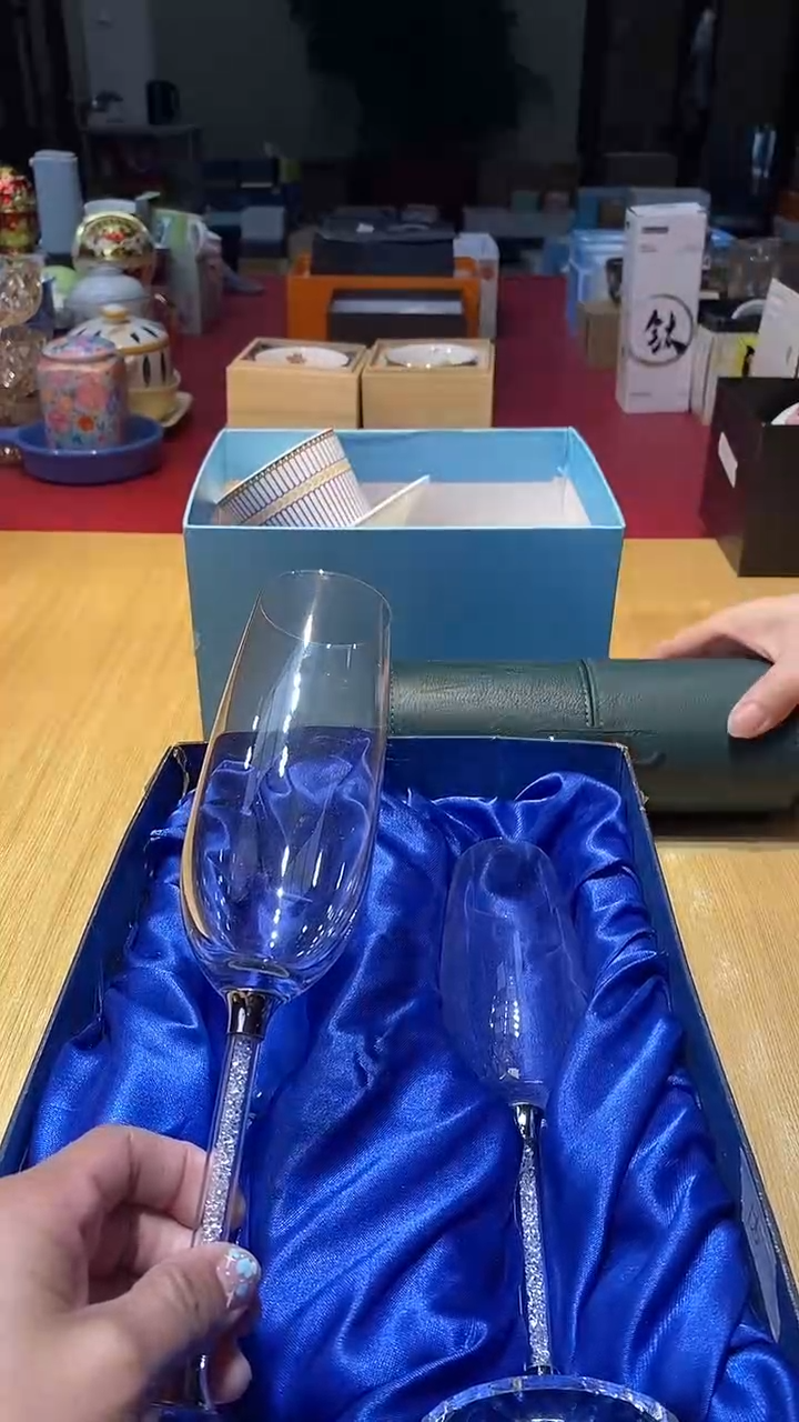 瓷片生活的本意是开心啊@@1