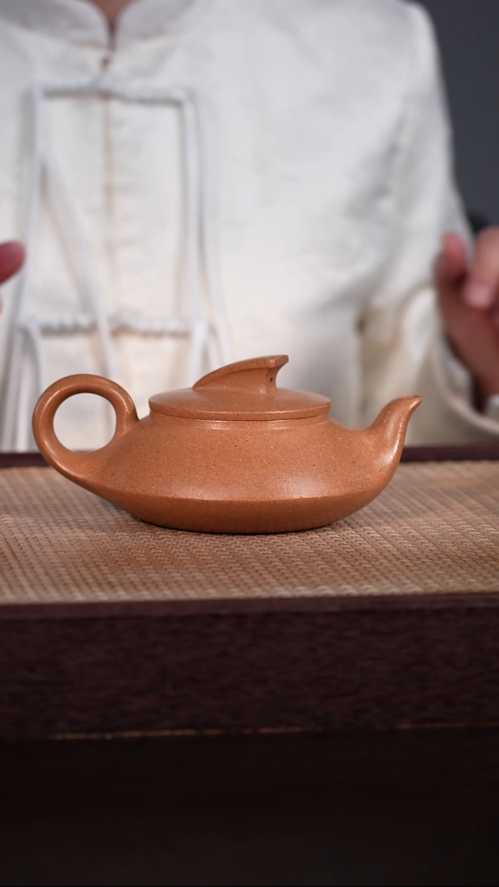 茶壶紫砂沉香段 330cc