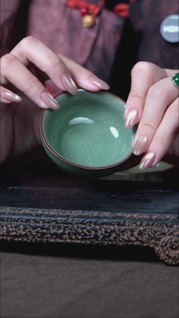 梅子青全开片普洱杯